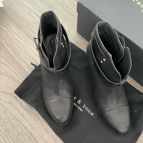 Rag & Bone Harrow Boot in Black Leather Sz 37.5 - Picture 8 of 9